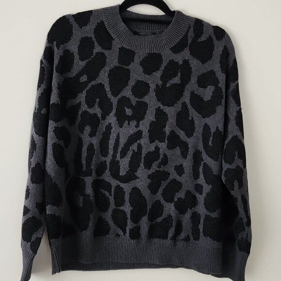 RtA Black Gray Silver Animal Leopard Print  Knit Sweater M (Bx30) - Picture 1 of 7